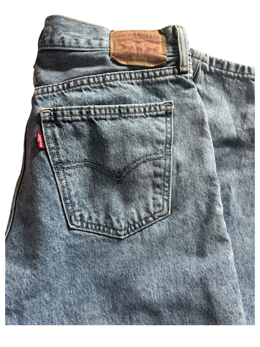 Levi's Relaxed Fit Light Blue Denim Jeans